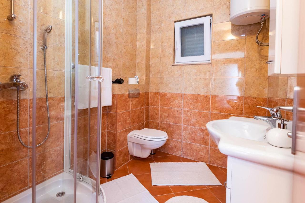 Apartmani Marina Klek Zewnętrze zdjęcie