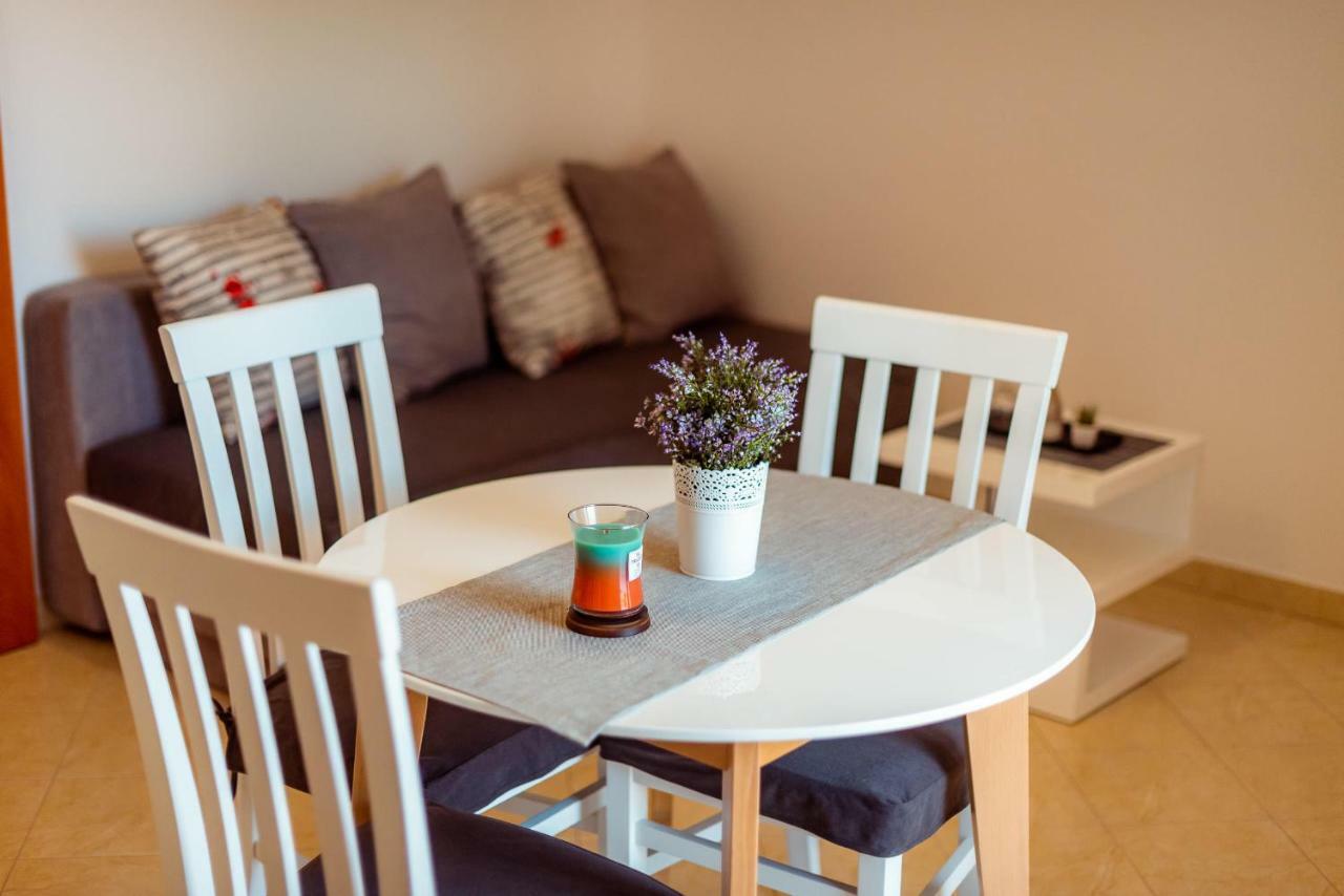 Apartmani Marina Klek Zewnętrze zdjęcie