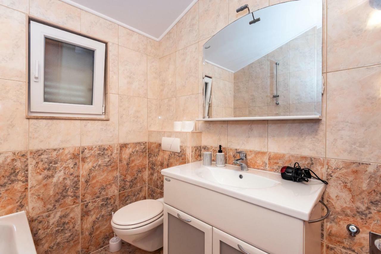 Apartmani Marina Klek Zewnętrze zdjęcie